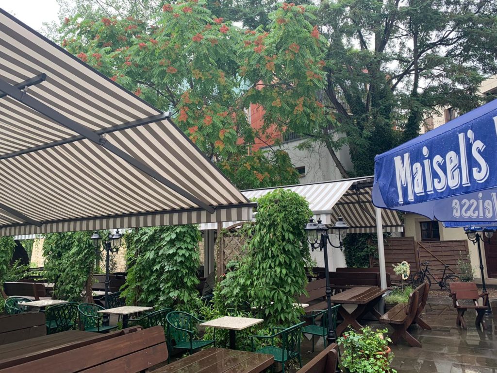 beheizter Biergarten in Dresden